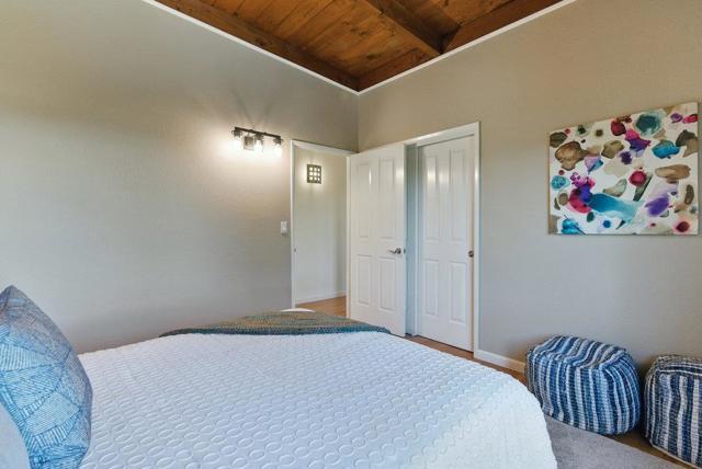 3225 Upper Lock Avenue, Belmont CA: https://media.crmls.org/mediaz/beaaef27-d3a2-4929-b246-51531f30a5d8.jpg