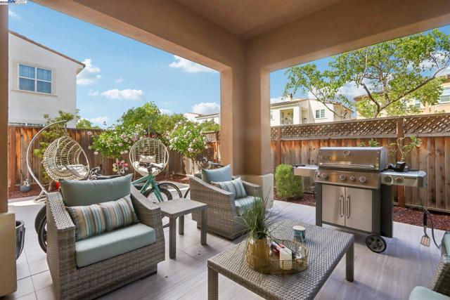 3454 Cinnamon Ridge Rd, San Ramon CA: https://media.crmls.org/mediaz/beab49cb-35a7-4ecd-a82b-bfd2c2ff61c2.jpg