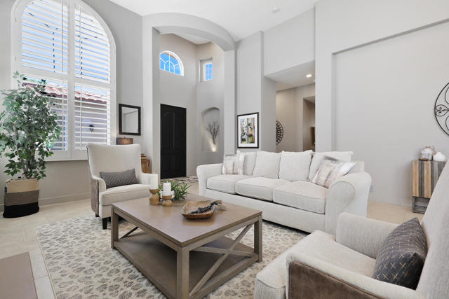 79840 Rancho La Quinta Drive, La Quinta CA: https://media.crmls.org/mediaz/beabc594-0adc-4ce4-b007-547e46426a7e.jpg
