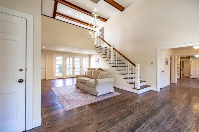 811 Alameda Avenue, Monterey CA: https://media.crmls.org/mediaz/beabe8c7-4f6a-465c-a389-fd8fa9533d39.jpg