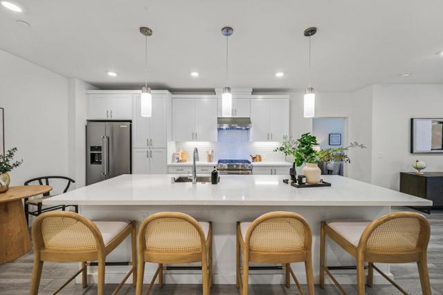 3578 Rambla Place, Santa Clara CA: https://media.crmls.org/mediaz/bead647f-19cb-4798-93fa-9a84b1e8aa79.jpg