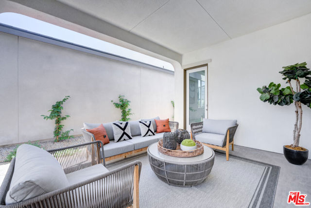Image 4 of 18 For 47470 Aloe Way  79136