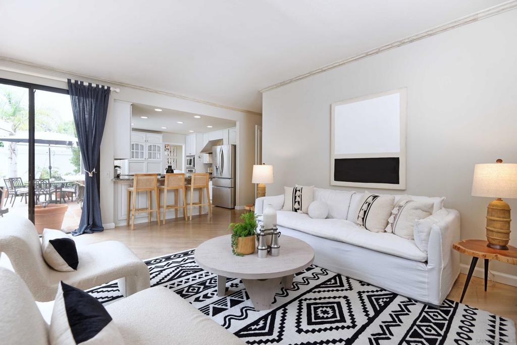 MLS #250042895SD image #9