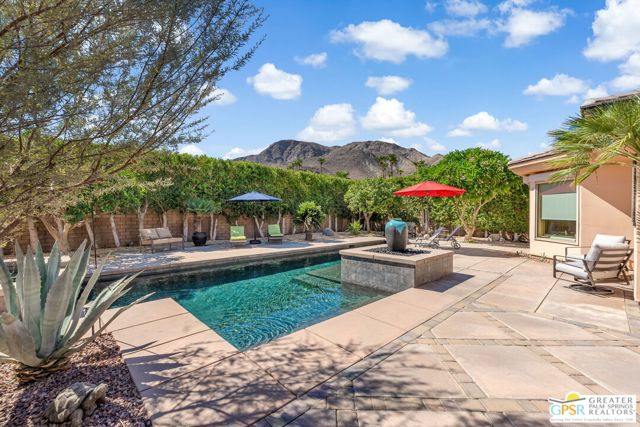 7 Ridgeline Way, Rancho Mirage, CA 92270