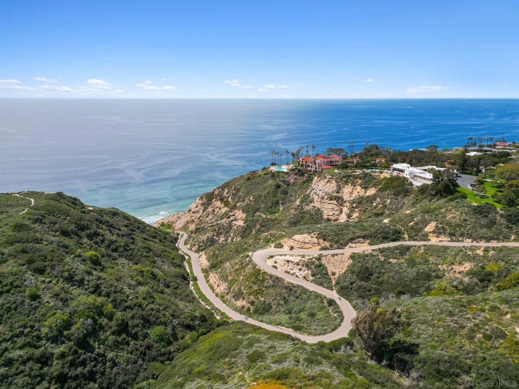 9450 La Jolla Farms Rd - photo 5
