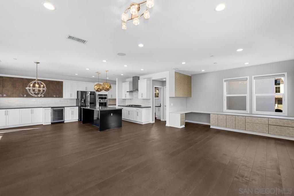 8352 Ridge Ct - photo 10