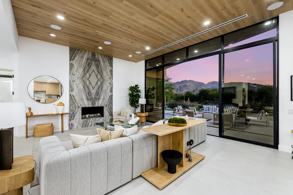 MLS #219132128DA image #14