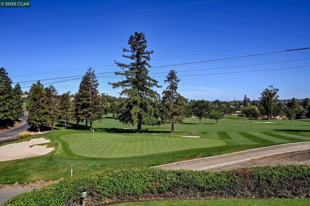 554 Golf Club Road, Pleasant Hill CA: https://media.crmls.org/mediaz/beb3d9c9-6d42-4a9c-941e-ece84d2b6052.jpg