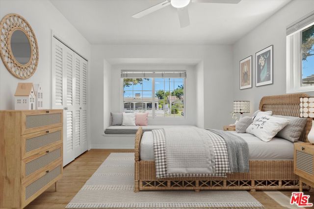 11521 Davenport Road, Los Alamitos CA: https://media.crmls.org/mediaz/beb43ba4-69a4-456d-bcac-ea3060e5cb44.jpg