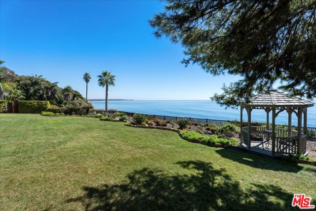 Drew Fenton | 32440 Pacific Coast Highway Malibu CA | MLS: 7461025 Drew Fenton | 32440 Pacific Coast Highway Malibu CA | MLS: 7461025