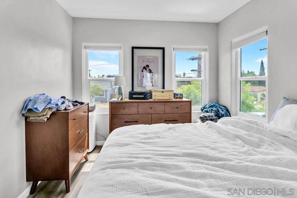 MLS #250034148SD img 33