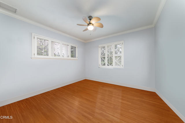 4402 El Camino Corto, La Canada Flintridge CA: https://media.crmls.org/mediaz/beb7ced5-1def-43cf-bc26-95782da28990.jpg