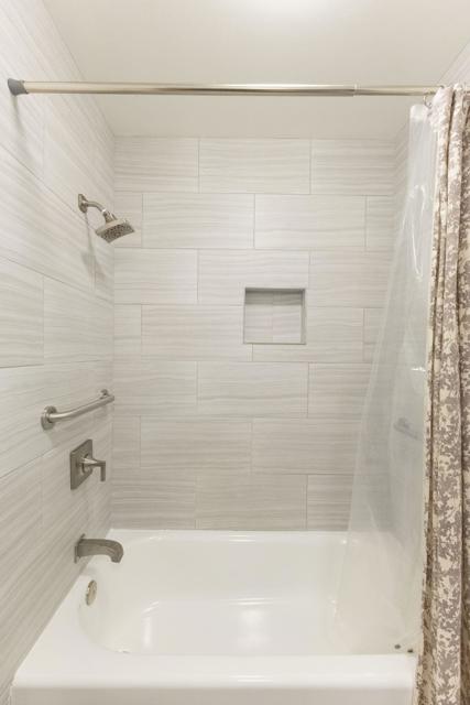 6547 Radcliffe Drive, San Diego CA: https://media.crmls.org/mediaz/beb7e839-8c6a-4ebb-af50-297913cbf543.jpg