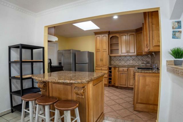 2232 Euclid Avenue, East Palo Alto CA: https://media.crmls.org/mediaz/beb97cf8-3a59-4139-98d9-733951b88423.jpg