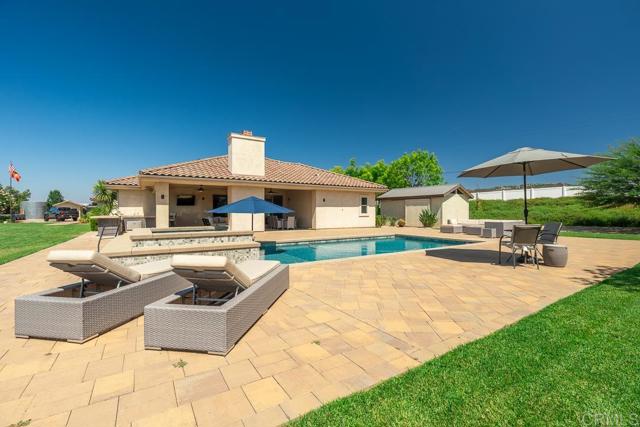 Detail Gallery Image 8 of 56 For 955 Heritage Ranch Rd, Ramona,  CA 92065 - 4 Beds | 3/1 Baths