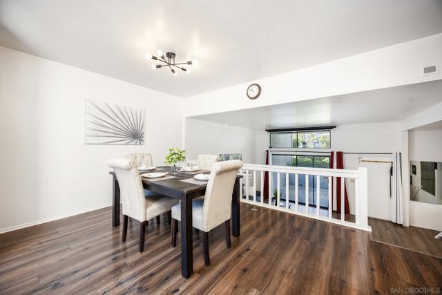 3236 Via Alicante, La Jolla CA: https://media.crmls.org/mediaz/beba5547-0fa6-4ff1-b36c-490441b26935.jpg