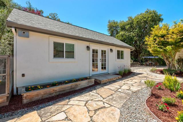 3415 Spring Creek Lane, Milpitas CA: https://media.crmls.org/mediaz/bebaf68b-1621-428a-8142-f07926fb194c.jpg