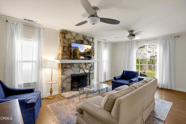 Detail Gallery Image 10 of 49 For 1932 E Washington Bld, Pasadena,  CA 91104 - 5 Beds | 4 Baths