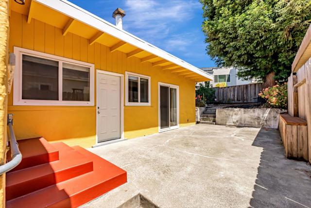 604 Key Boulevard, Richmond CA: https://media.crmls.org/mediaz/bebb7f4b-b267-42b0-bf02-8b86569978e3.jpg