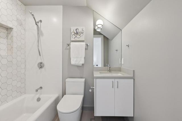 1433 Floribunda Avenue, Burlingame CA: https://media.crmls.org/mediaz/bebb8f19-cf6f-454e-ba4c-1307c874c17a.jpg