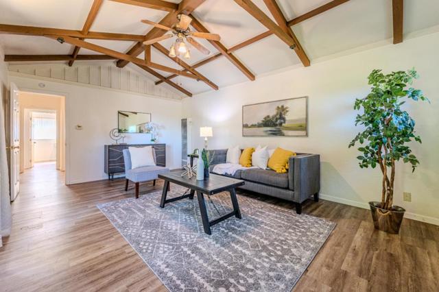 25561 University Court, Hayward CA: https://media.crmls.org/mediaz/bebdd000-fa02-4938-acff-48603eb1880e.jpg