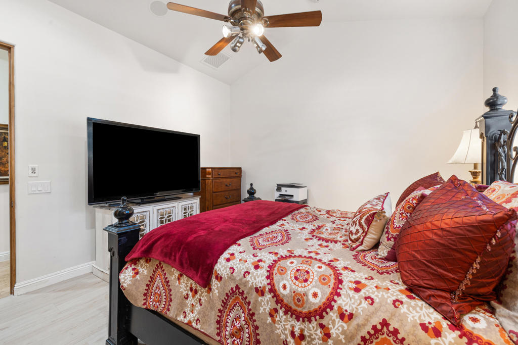 MLS #219139201DA image #36