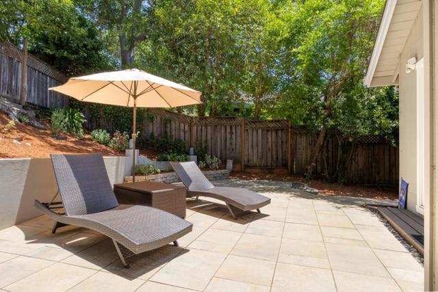22 Quien Sabe Road, Scotts Valley CA: https://media.crmls.org/mediaz/bebe7618-f156-47ce-8d11-613818178915.jpg