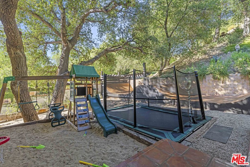 MLS #26861801 image #65