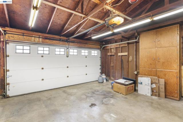 Image 41 of 46 For 35446 Cleremont Dr