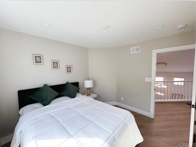 Detail Gallery Image 37 of 51 For 2030 San Remo Dr, Oceanside,  CA 92056 - 4 Beds | 3 Baths