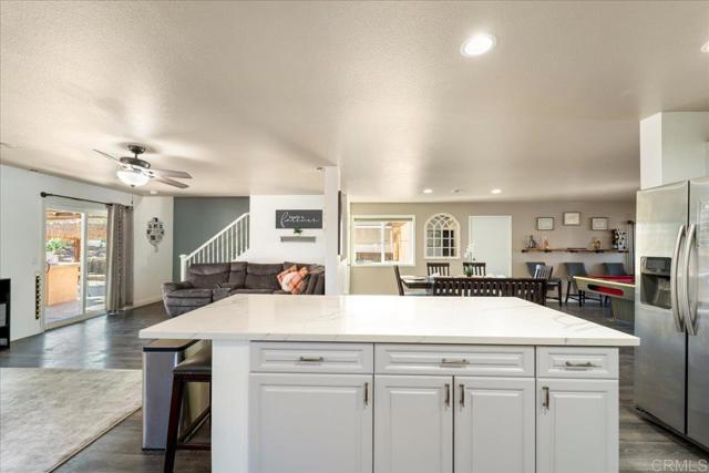 Detail Gallery Image 5 of 66 For 27461 Bramwell St, Menifee,  CA 92584 - 5 Beds | 3 Baths