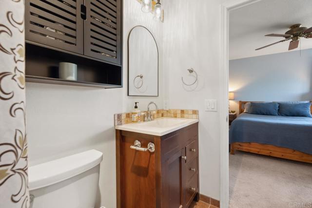 25744 Caryn Ct., Ramona CA: https://media.crmls.org/mediaz/bec27006-98c0-4eb5-ab47-869174e191c0.jpg