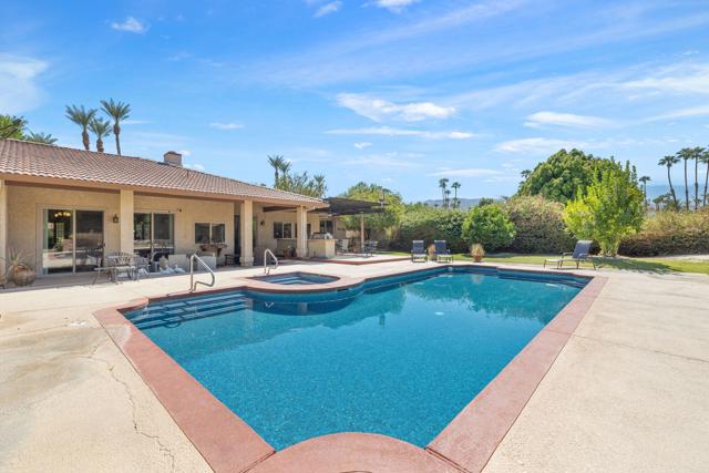 72056 Palm Haven Drive, Rancho Mirage CA: https://media.crmls.org/mediaz/bec51c1a-8746-48c6-b5f6-50f2a61ad0c5.jpg
