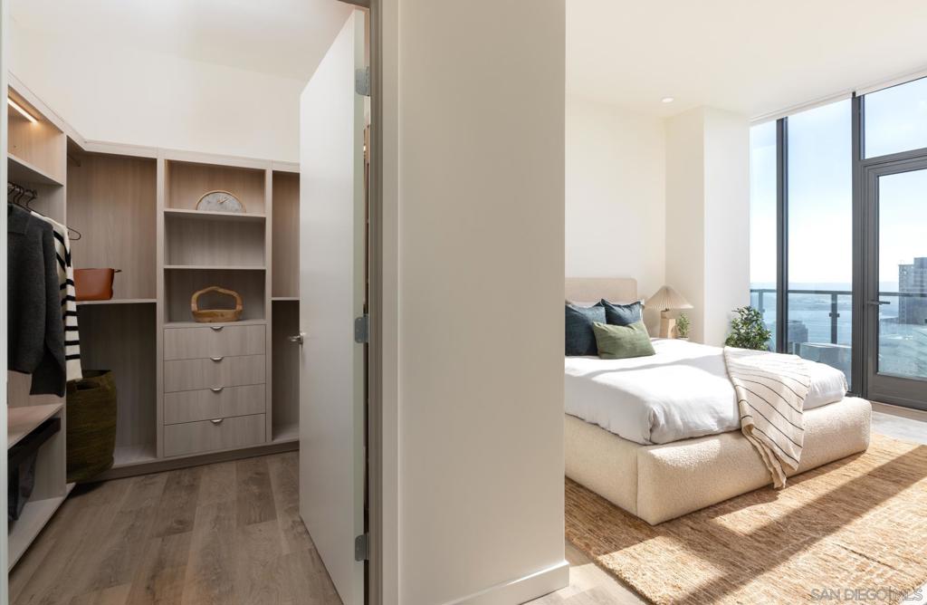 MLS #250032460SD image #31