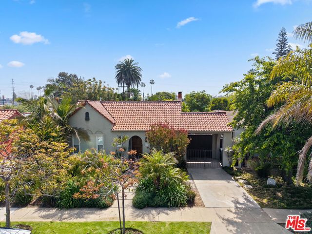 4146 Chase Avenue, Los Angeles CA: https://media.crmls.org/mediaz/bec5570b-23d0-4371-bcf0-2bc138abc475.jpg