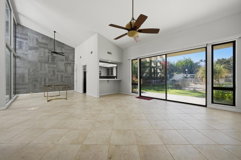 MLS #219138535DA image #15