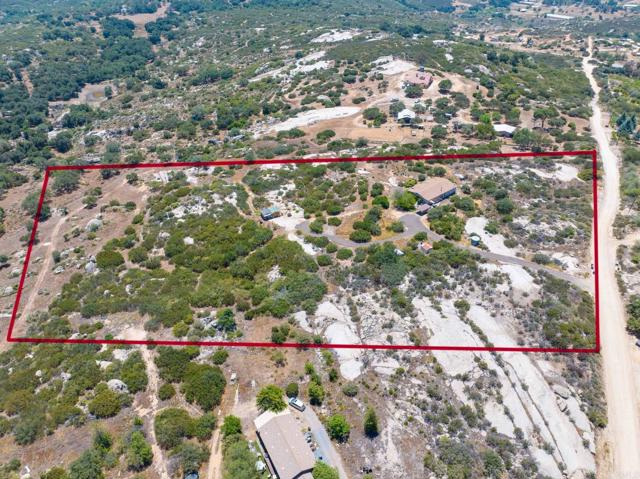 26671 Littlepage Road, Ramona CA: https://media.crmls.org/mediaz/bec5c108-d909-4b0c-93bc-442d8287421e.jpg