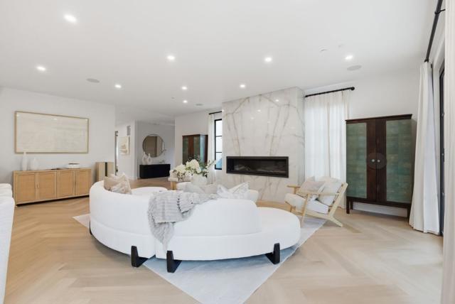 265 Coleridge Avenue, Palo Alto CA: https://media.crmls.org/mediaz/bec6fc97-5e94-47f8-9bfa-813c6e78b901.jpg