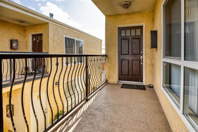 Detail Gallery Image 15 of 17 For 239 Ebony #6,  Imperial Beach,  CA 91932 - 2 Beds | 1 Baths