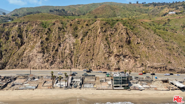 20866 Pacific Coast Highway photo 6