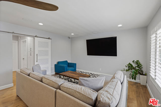 2 Bed Home for Sale in Los Angeles, California