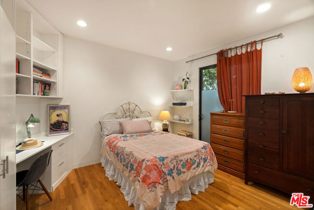 4 Bed Home for Sale in Venice, California