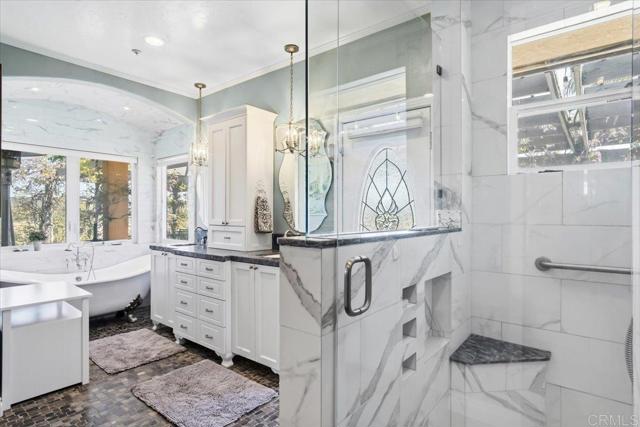 Detail Gallery Image 34 of 66 For 19270 Horizon View Dr., Ramona,  CA 92065 - 4 Beds | 4/2 Baths