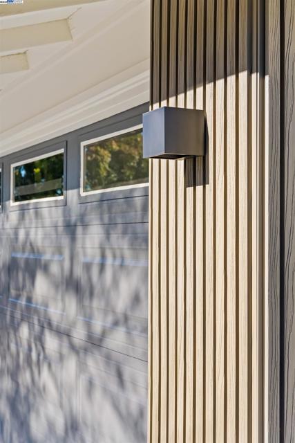 39850 Sundale Dr., Fremont CA: https://media.crmls.org/mediaz/becd51fc-f5ee-45a9-8d6d-2c1c9c7e9fbb.jpg