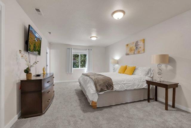 Image 31 of 63 For 61 Ocean Street