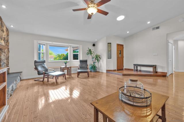 23540 Oriente Way, Ramona CA: https://media.crmls.org/mediaz/bece2bbe-fdc3-4c52-ad46-b930b82b7d05.jpg
