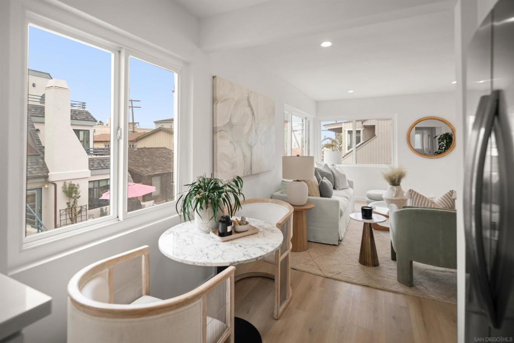 MLS #250037673SD image #11