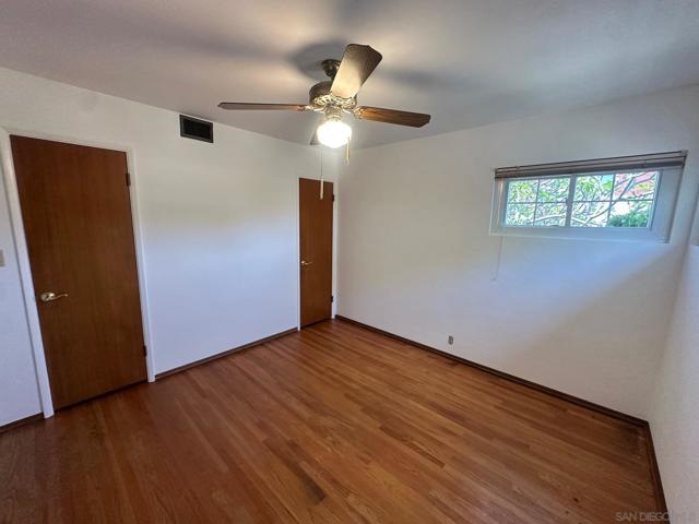 4371 Logrono Dr., San Diego CA: https://media.crmls.org/mediaz/becef599-399b-4c32-bbe0-f0dfaaabe9a3.jpg