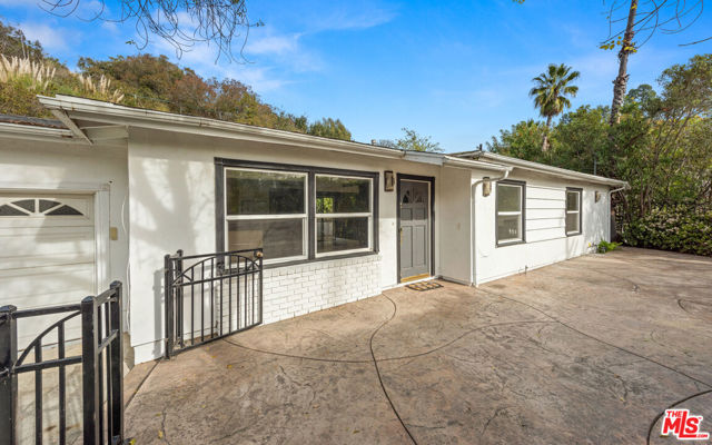 Image 3 for 8123 Amor Rd, Los Angeles, CA 90046