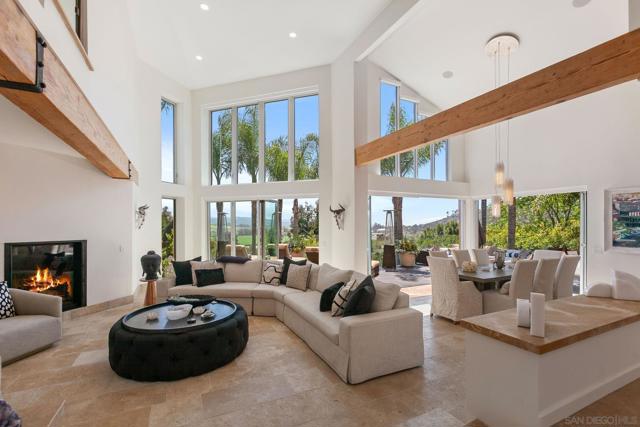 14817 Arroyo Rosita, Rancho Santa Fe CA: https://media.crmls.org/mediaz/becf9b2b-172d-43d0-afeb-2dbb0aad263f.jpg